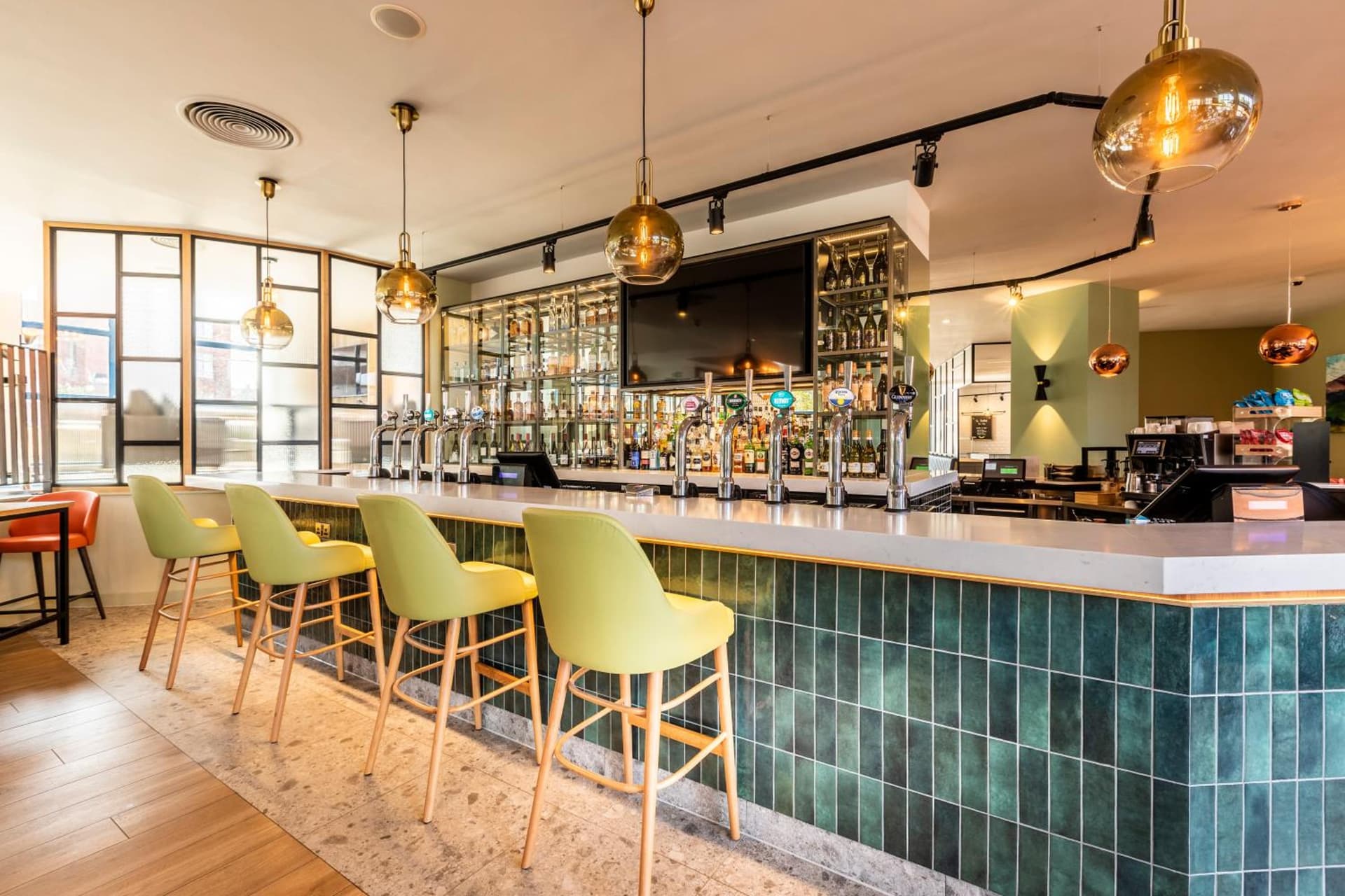 Holiday Inn LONDON - SUTTON, an IHG Hotel