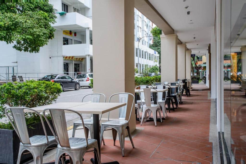 J8 Hotel