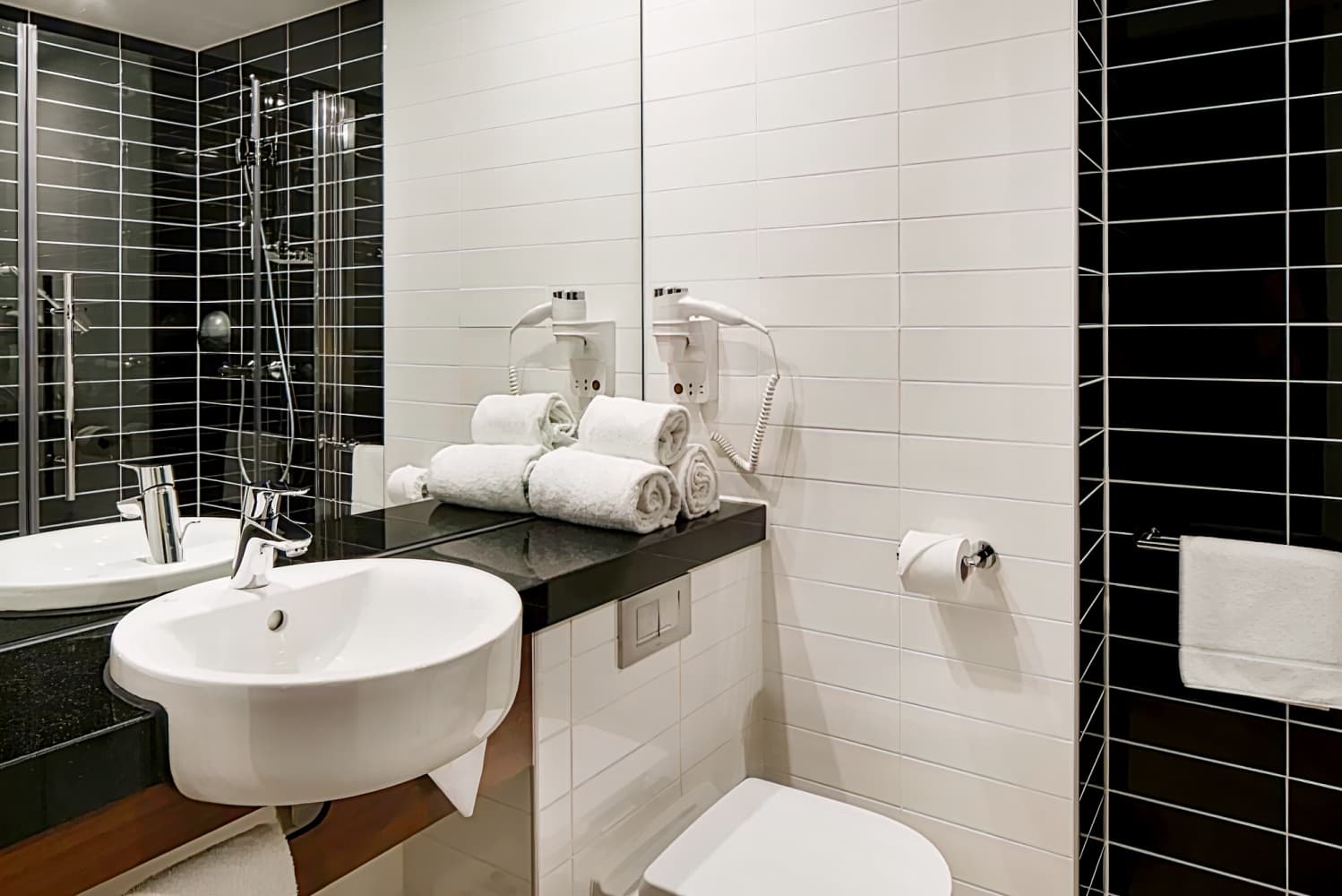Holiday Inn Express Amsterdam - Sloterdijk Station, an IHG Hotel