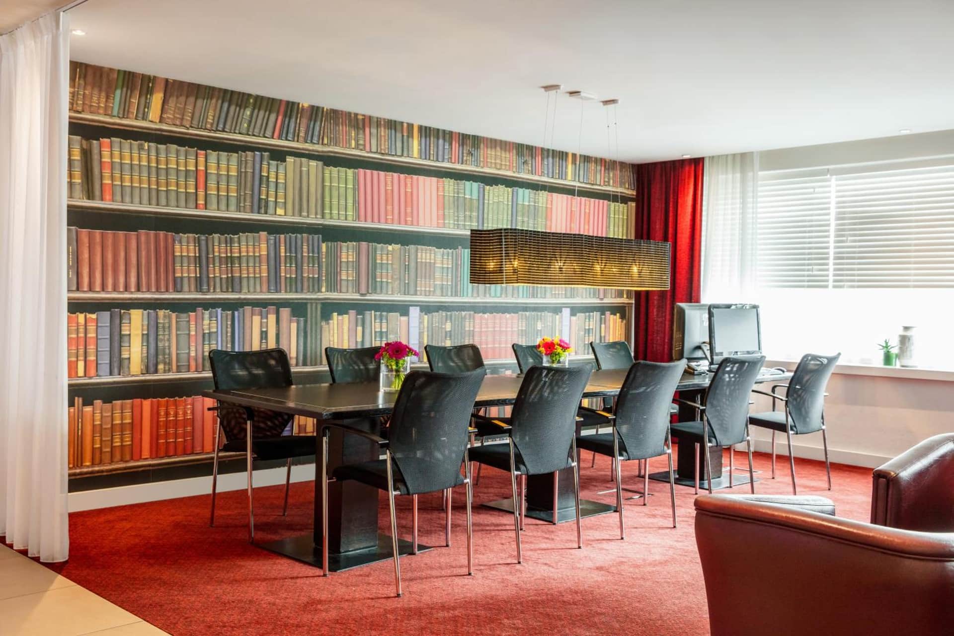 Holiday Inn Express Amsterdam - Sloterdijk Station, an IHG Hotel