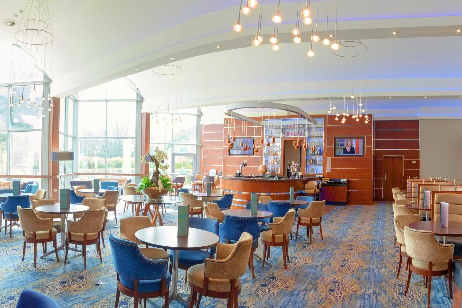 Crowne Plaza London - Gatwick Airport, an IHG Hotel