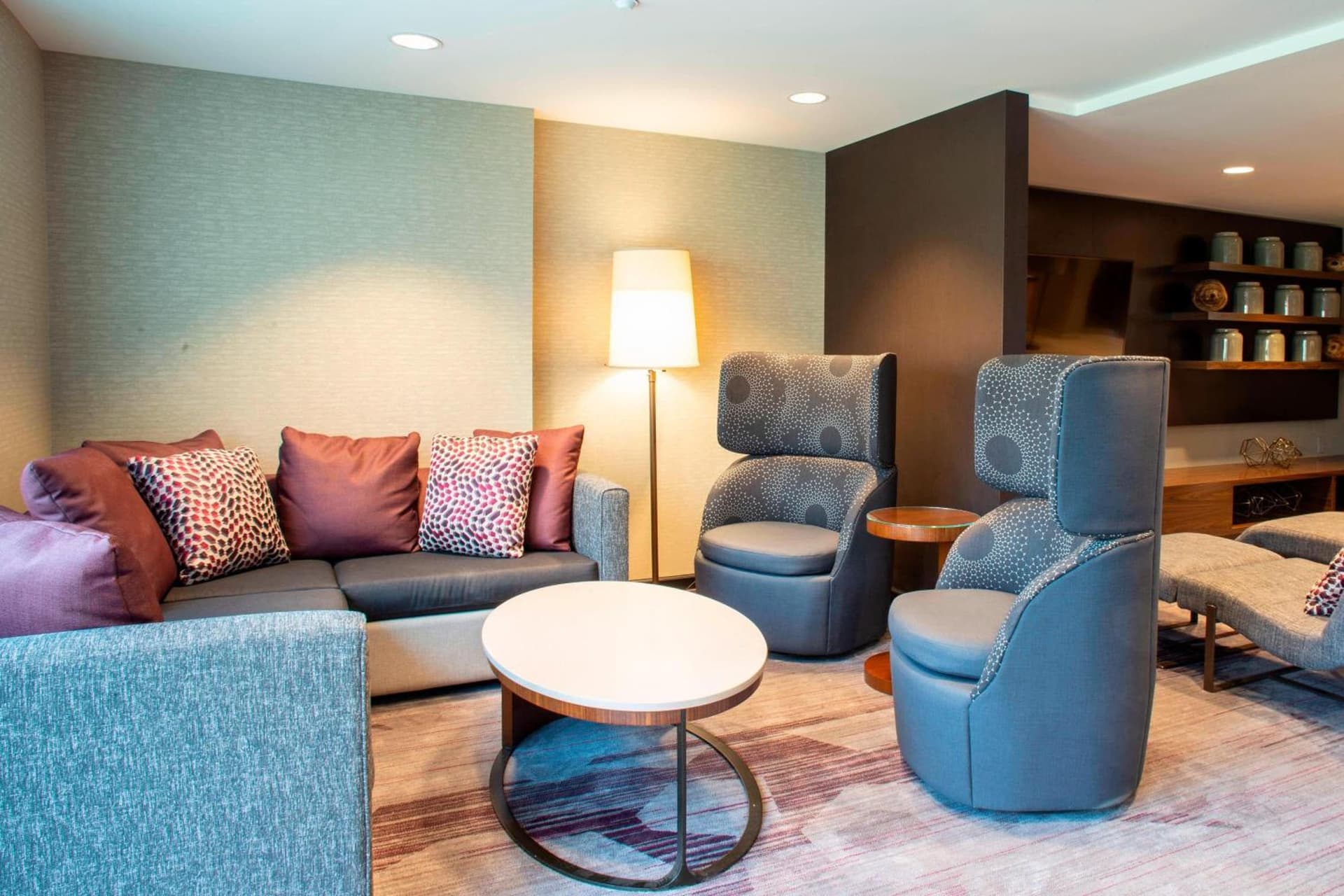 Courtyard by Marriott New York Queens/Fresh Meadows