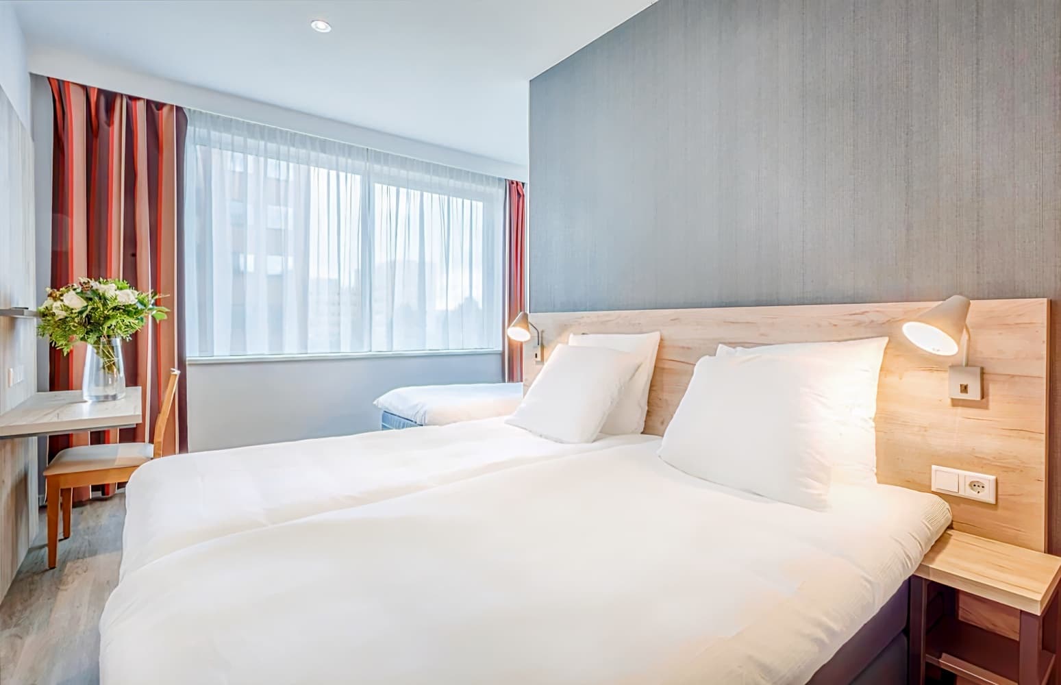 Joy hotel