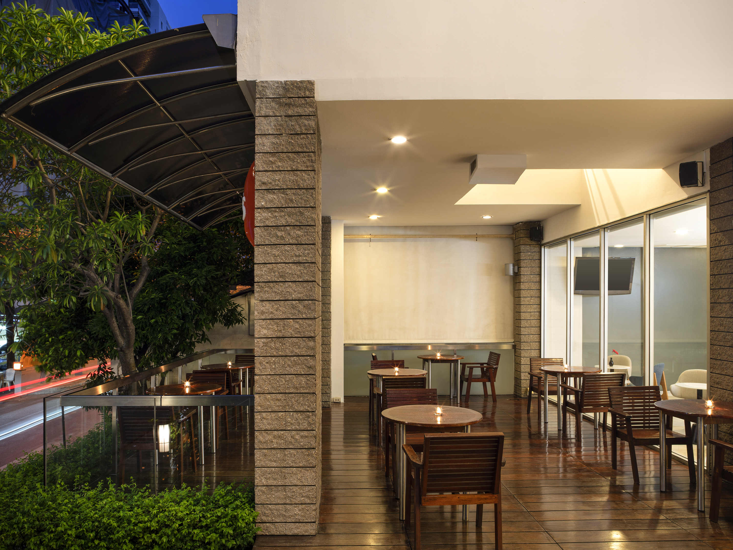 ibis Bangkok Sathorn