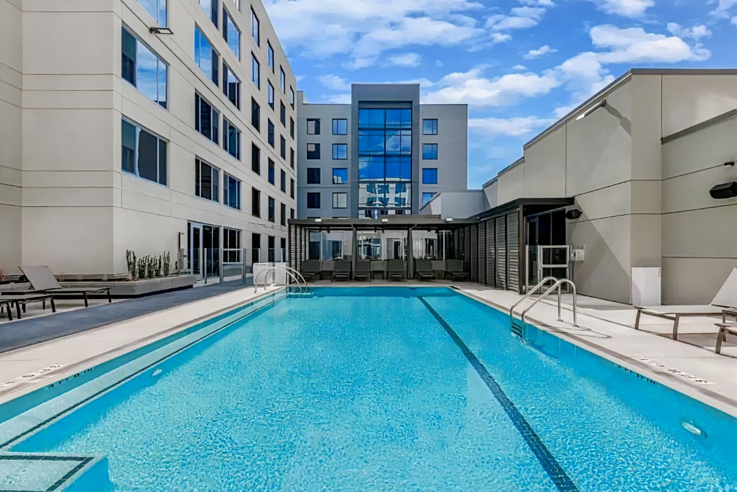 AC Hotel by Marriott Atlanta Midtown