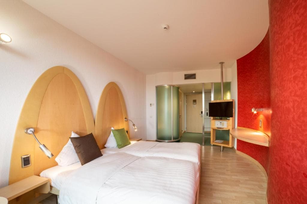 B&B Hotel Lully 3 Lakes