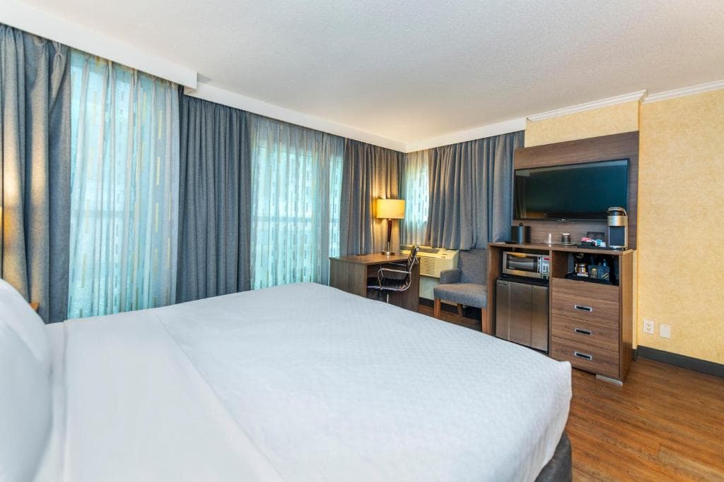 Grand Park Hotel & Suites Downtown Vancouver