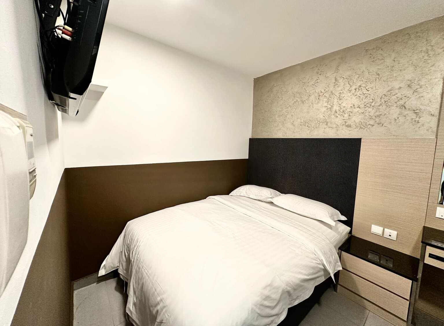 The Snooze Hotel @ Bugis