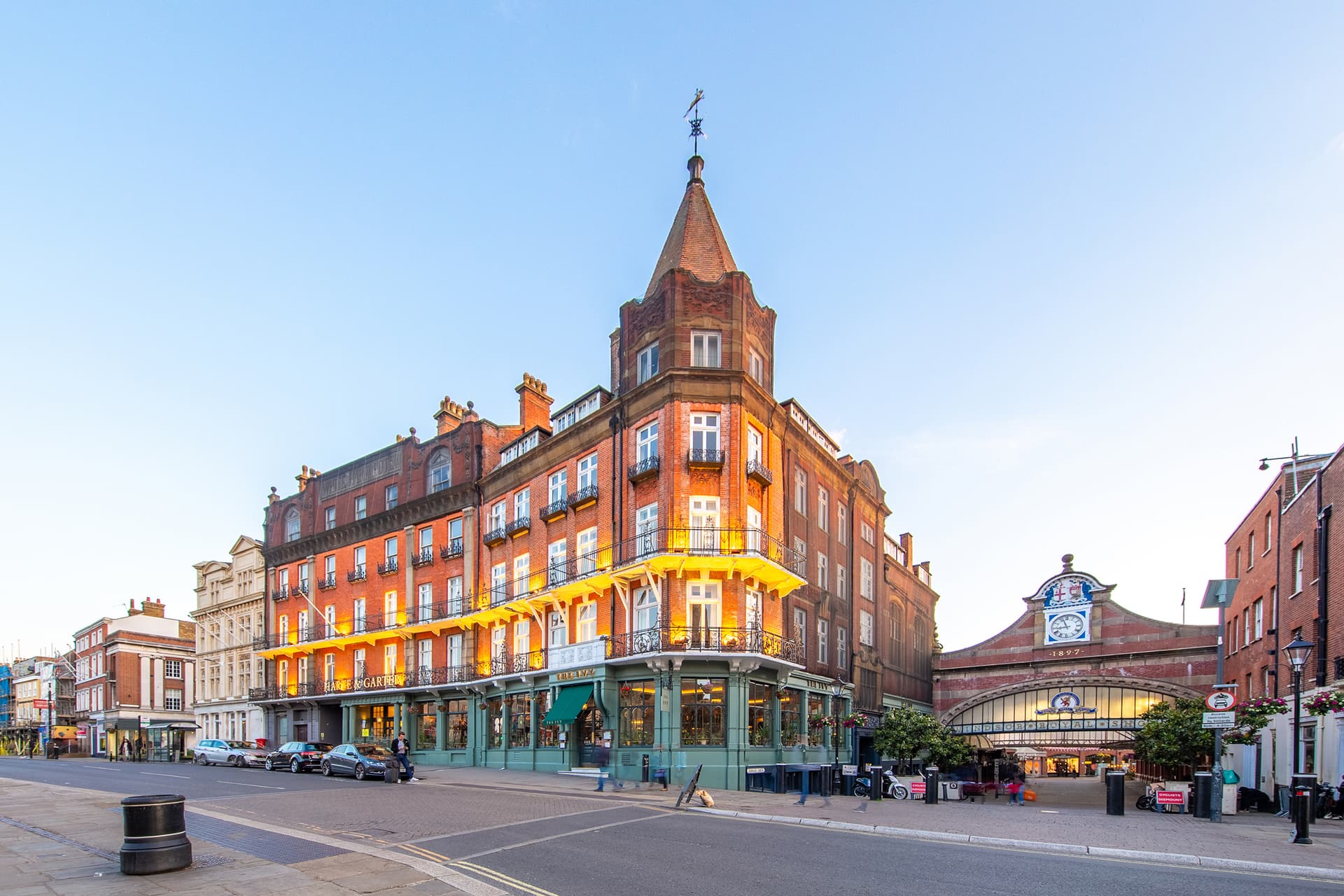 Harte & Garter Hotel