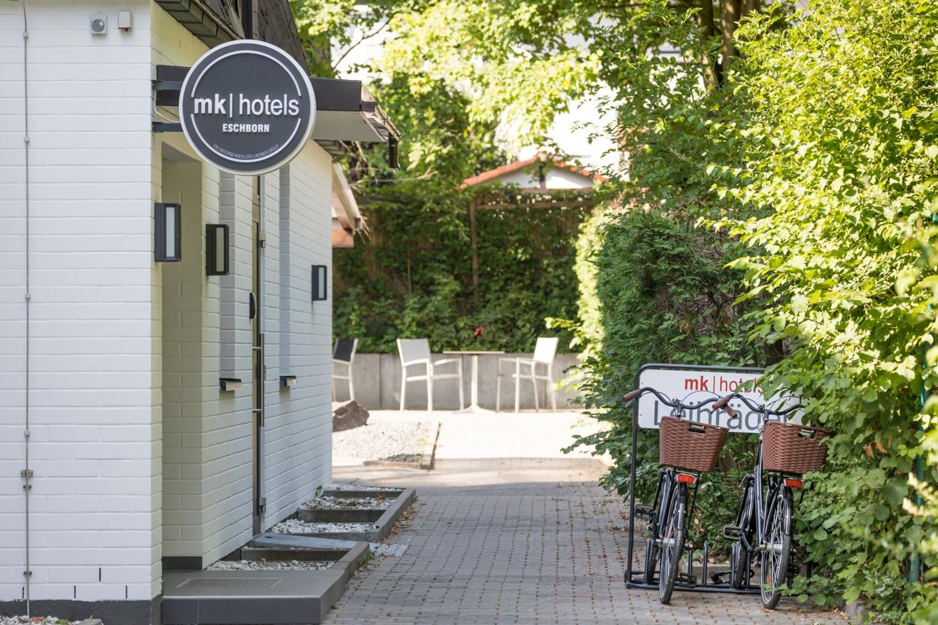 mk | bed & breakfast eschborn