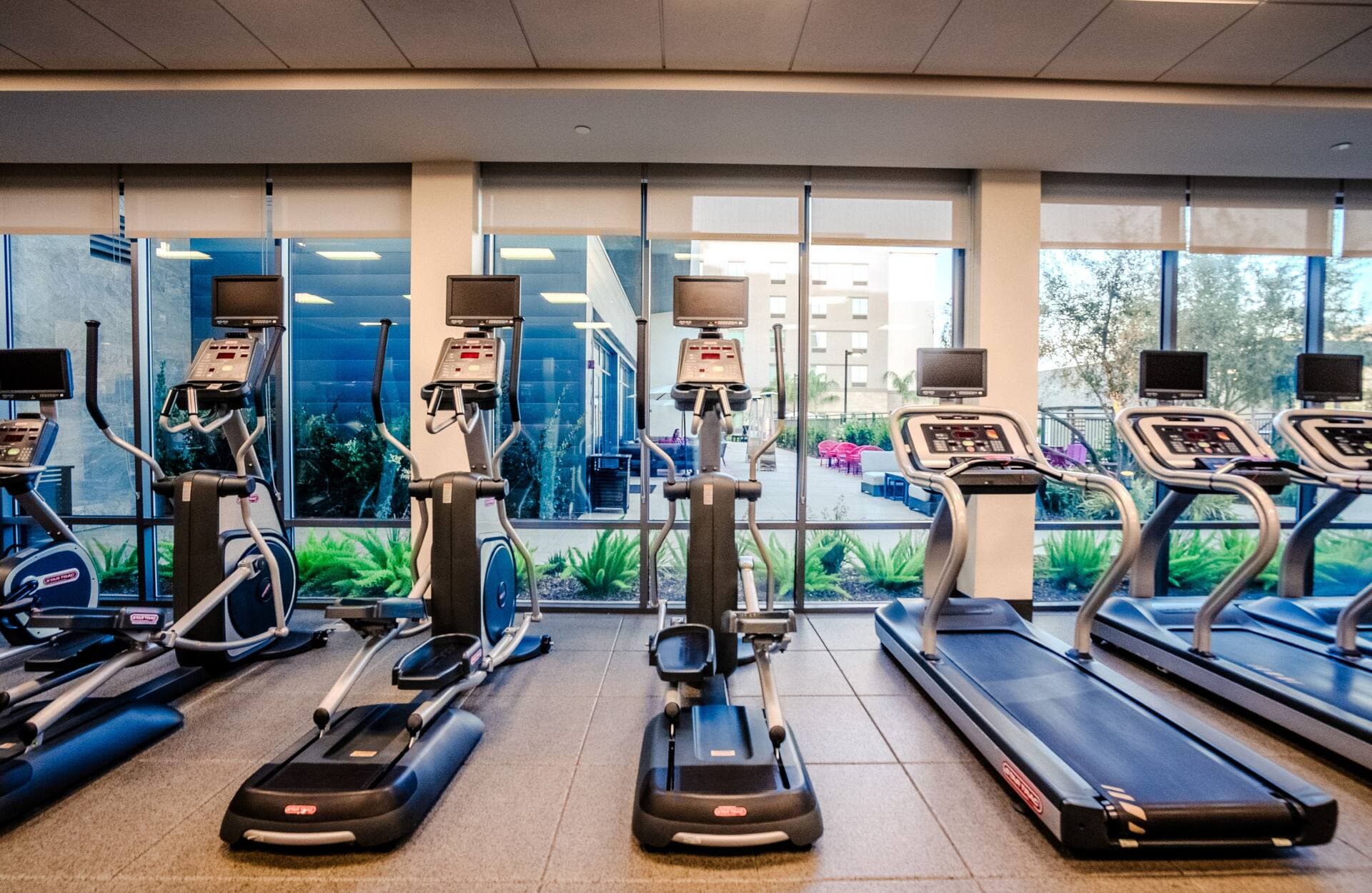 Homewood Suites by Hilton Long Beach Airport