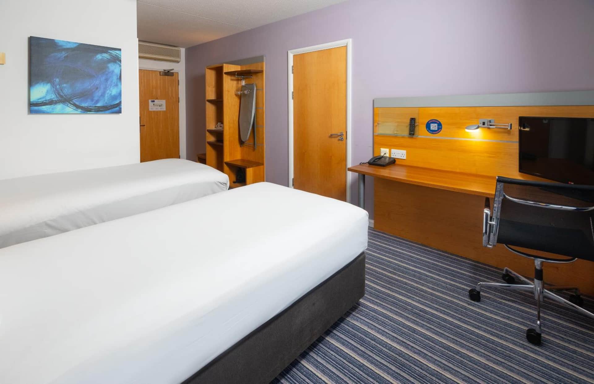 Holiday Inn Express - Bedford