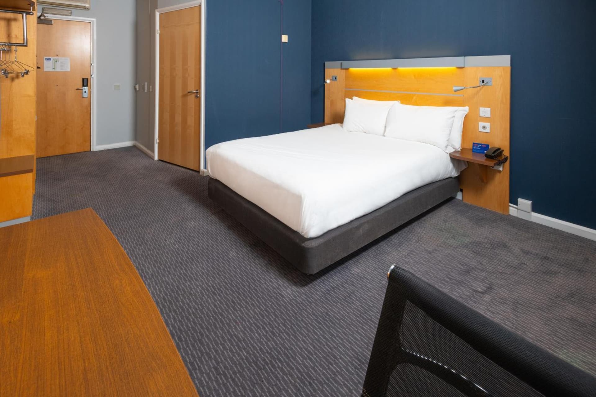 Holiday Inn Express - Bedford