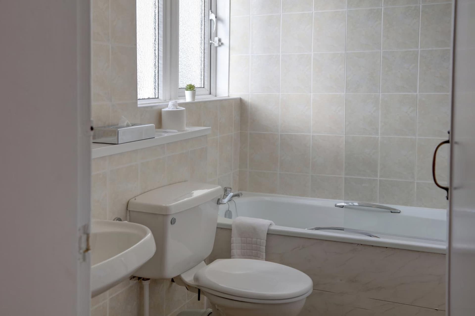 Belvilla Crewe Arms Hotel