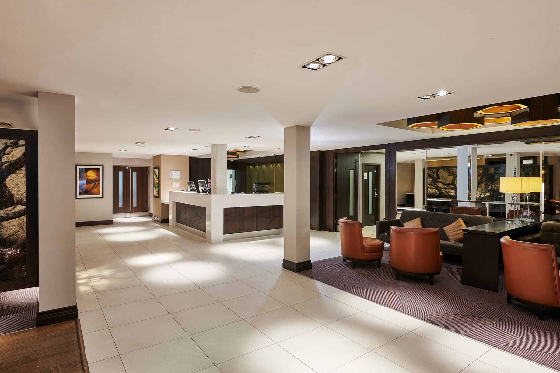 DoubleTree by Hilton London - Ealing