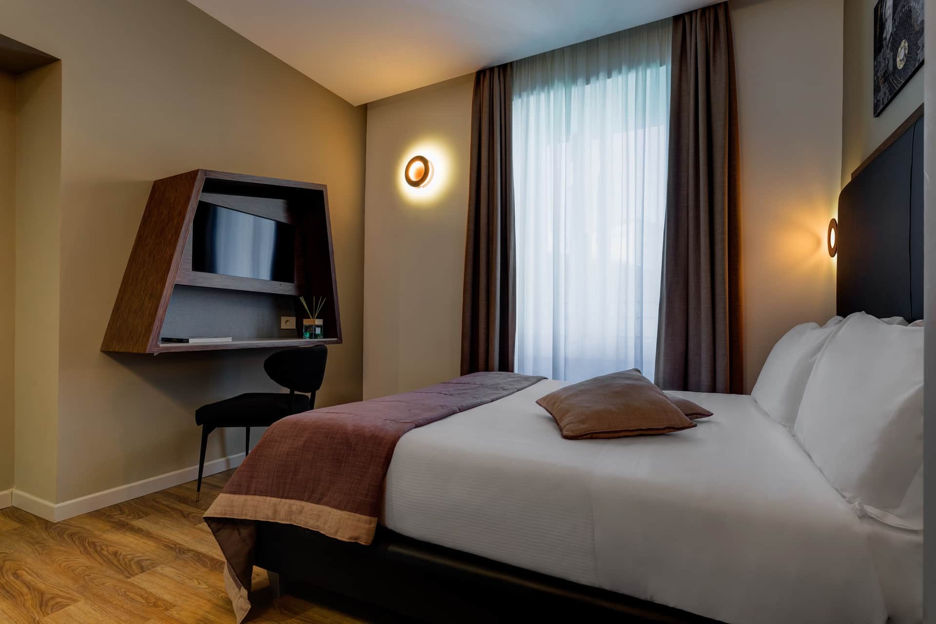 Al Manthia Hotel