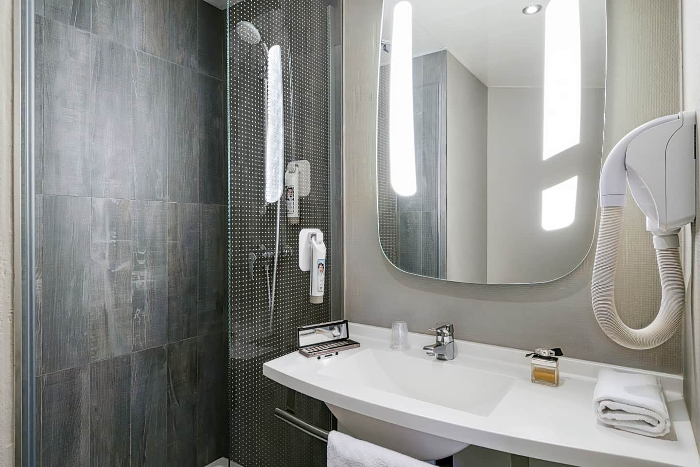 ibis Paris Ornano Montmartre North 18th