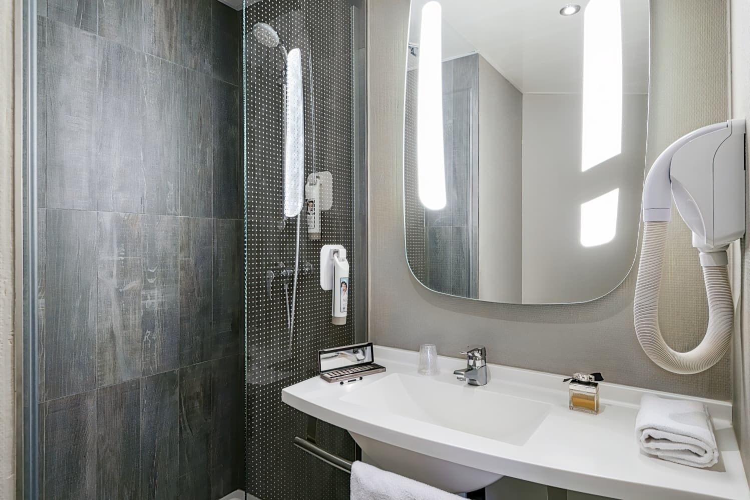 ibis Paris Ornano Montmartre North 18th