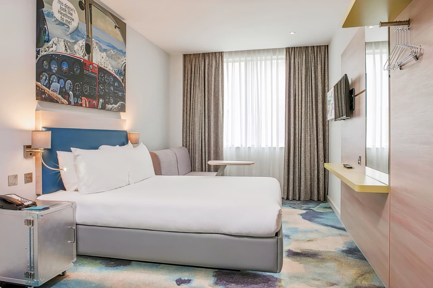 ibis Styles London Heathrow Airport