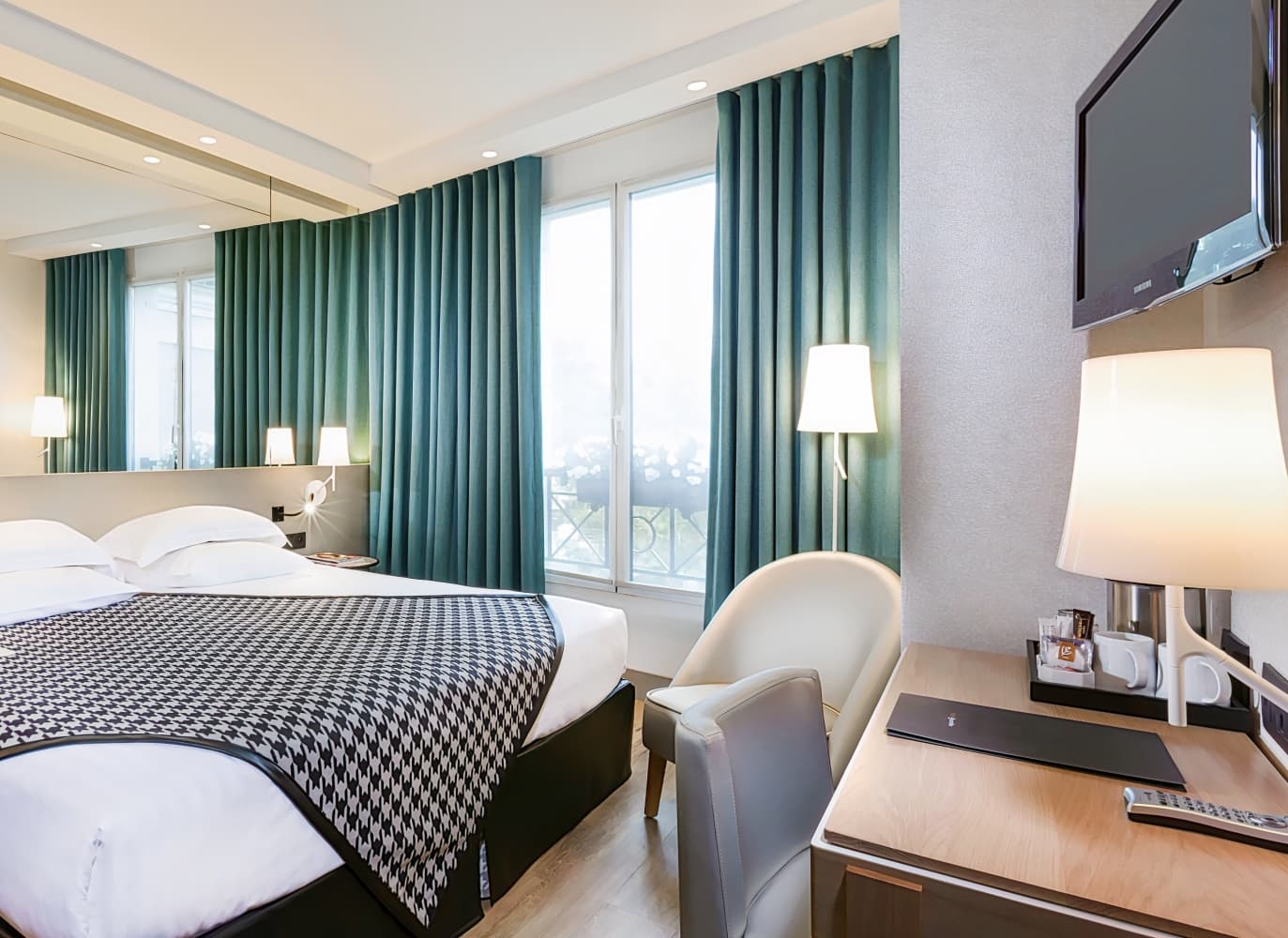 Hôbou (ex Hôtel Acanthe)