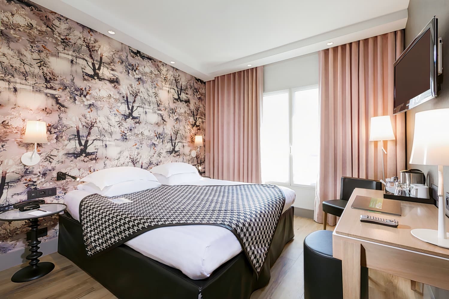 Hôbou (ex Hôtel Acanthe)